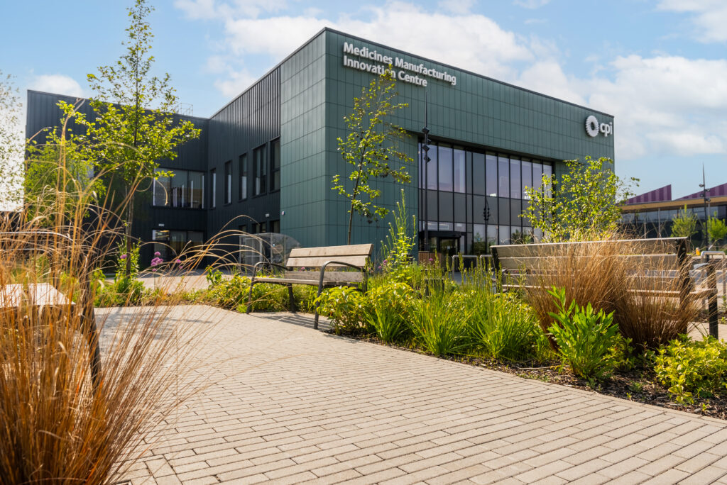 Creating A Sleek And Contemporary Outdoor Space With A Small Format Block Paving